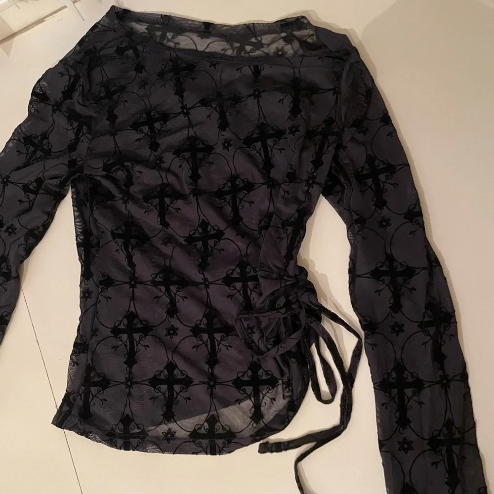 Sheer Black Ruched Top with Cross Design - Picture 4 of 4